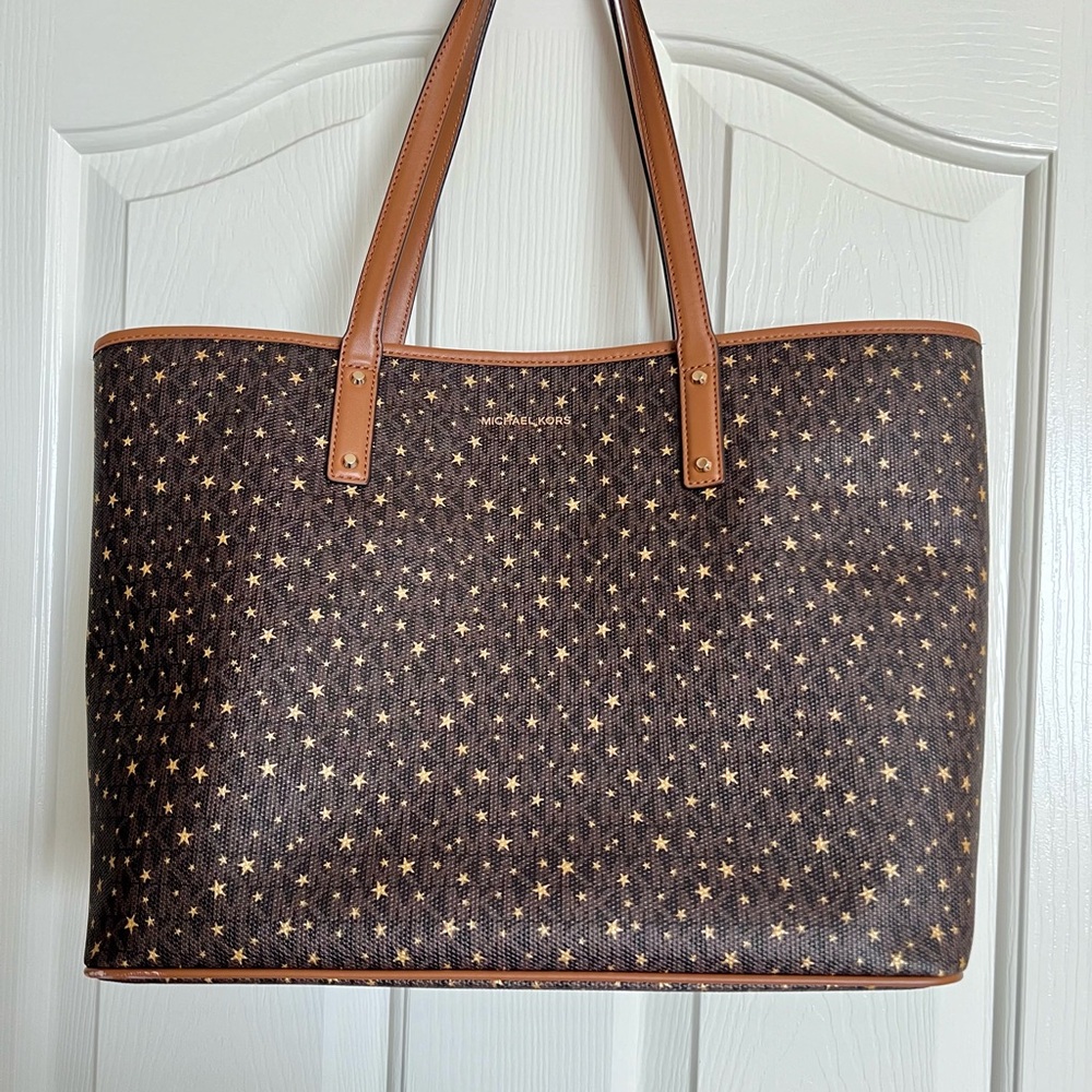 Michael Kors Carter Stars Large Tote Bag